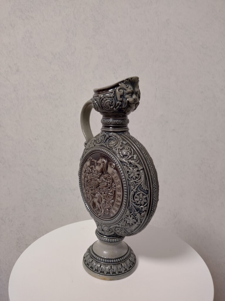 AEM_Burgkrug_Obj_004_2